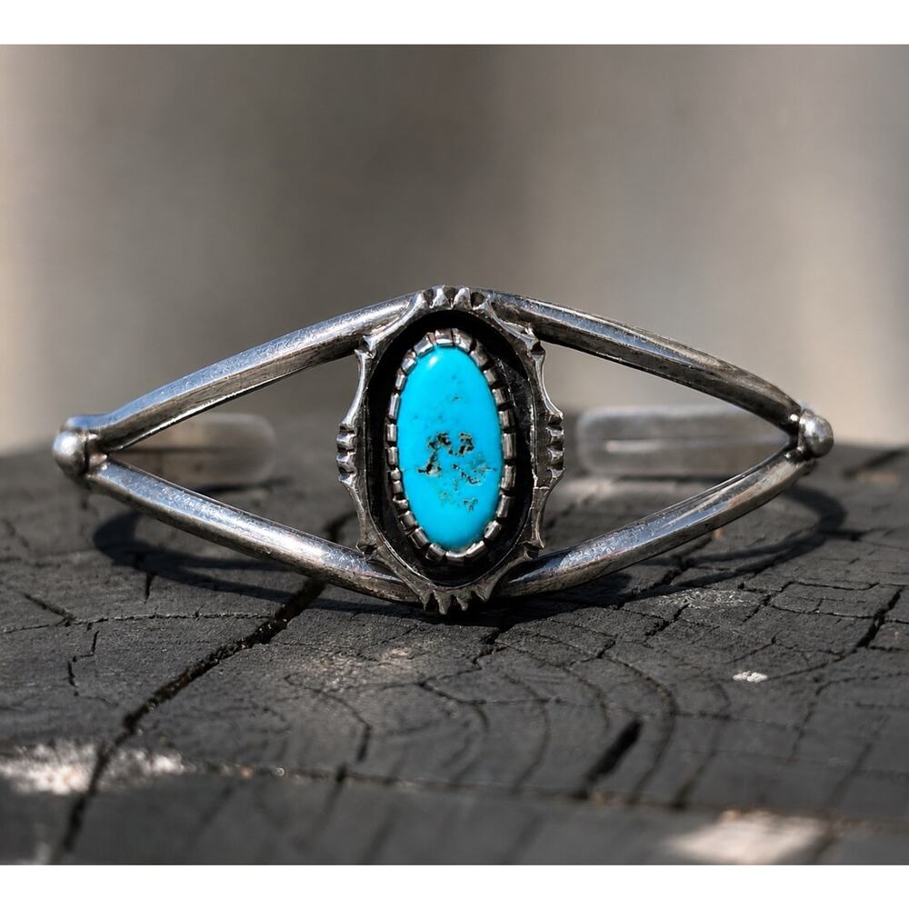 Vintage Navajo Sterling Silver Turquoise Shadow Box Cuff Bracelet Southwest